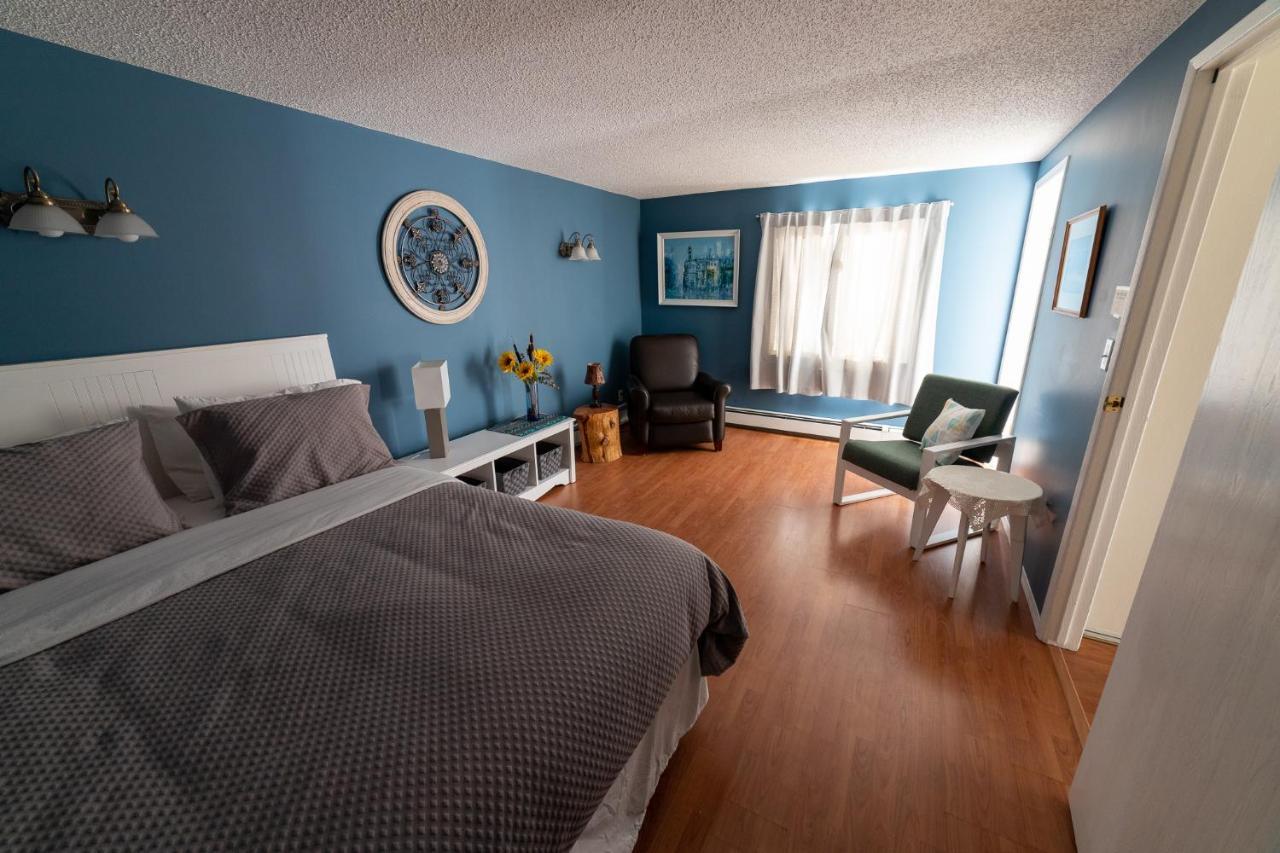 Rose Cottage Bed & Breakfast Valemount Exterior photo