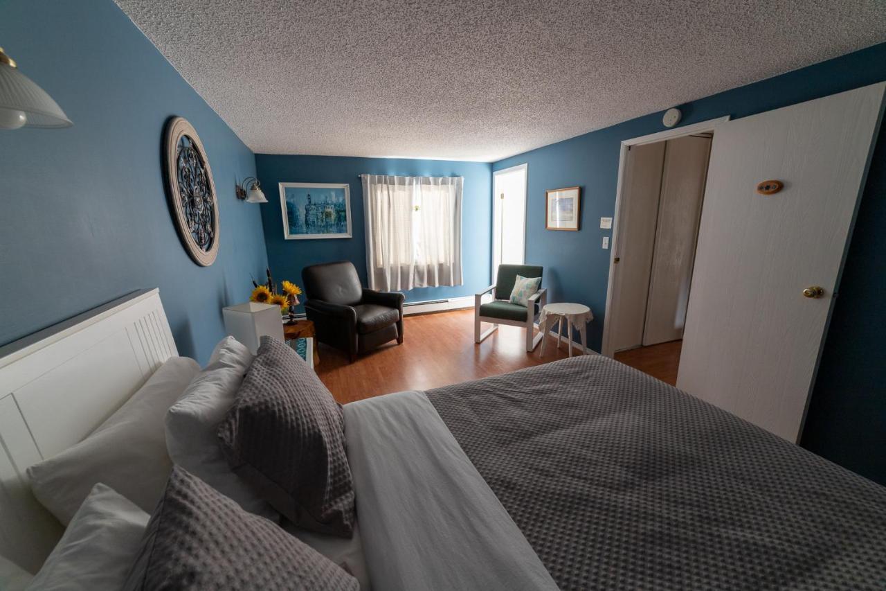 Rose Cottage Bed & Breakfast Valemount Exterior photo