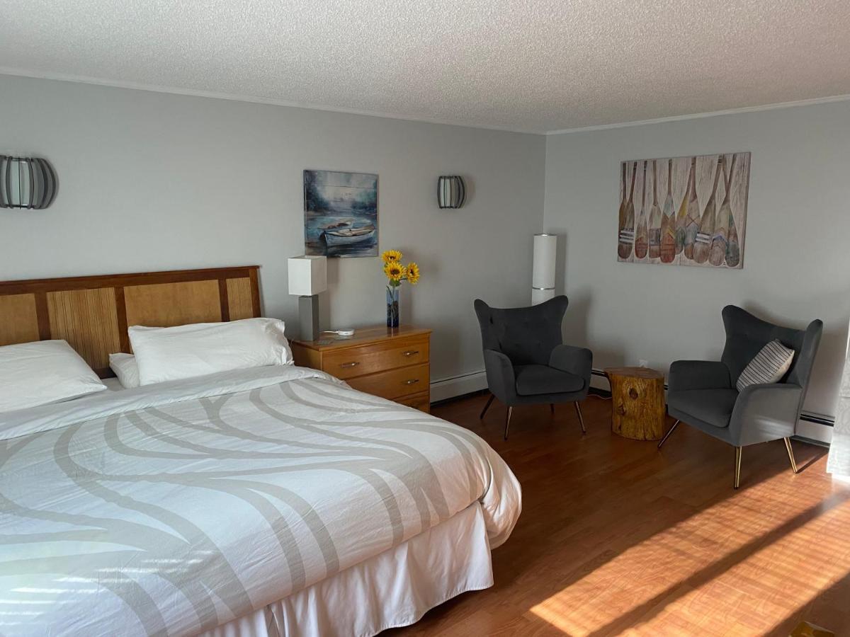 Rose Cottage Bed & Breakfast Valemount Exterior photo