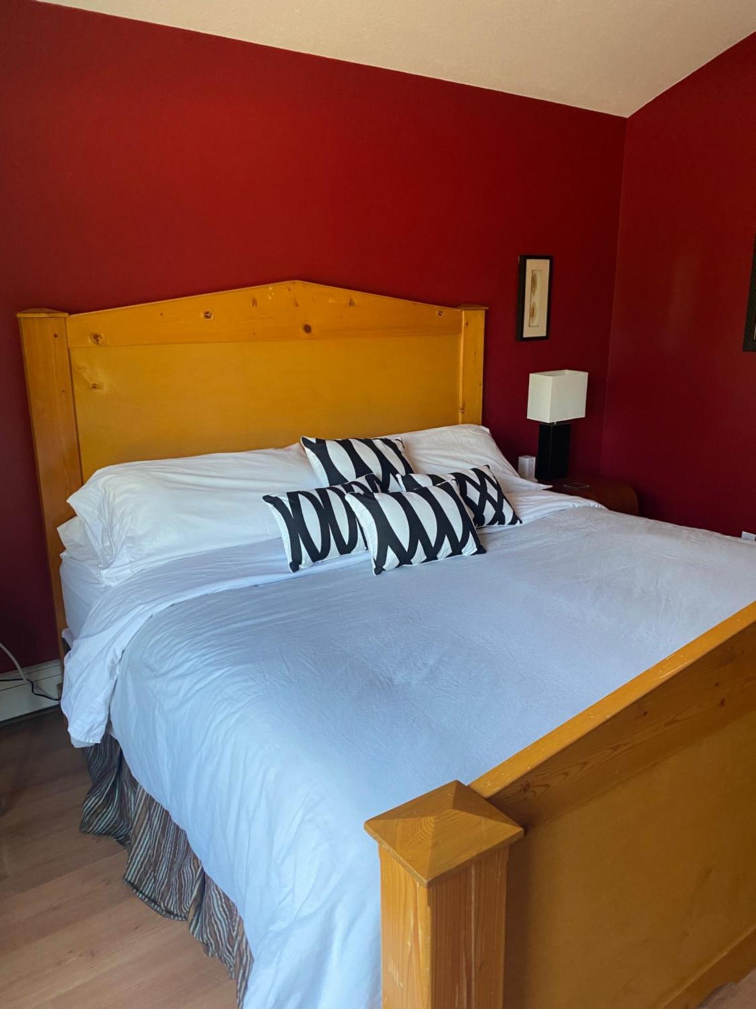 Rose Cottage Bed & Breakfast Valemount Exterior photo